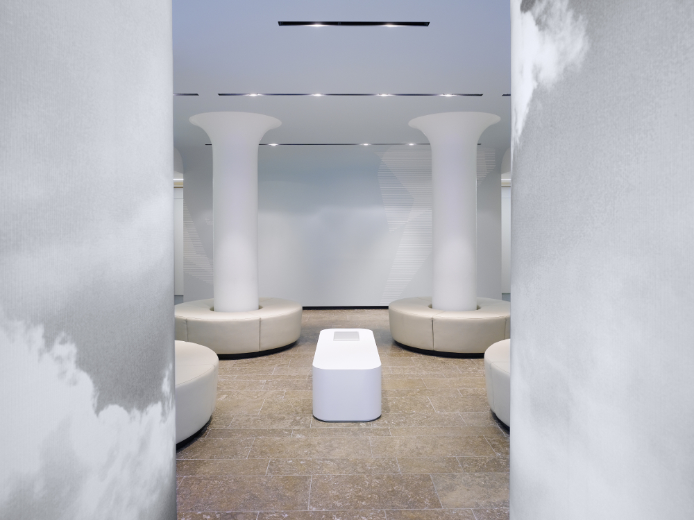 Radiologie Schorndorf verdeckte Beleuchtung mit System 094 von Viabizzuno